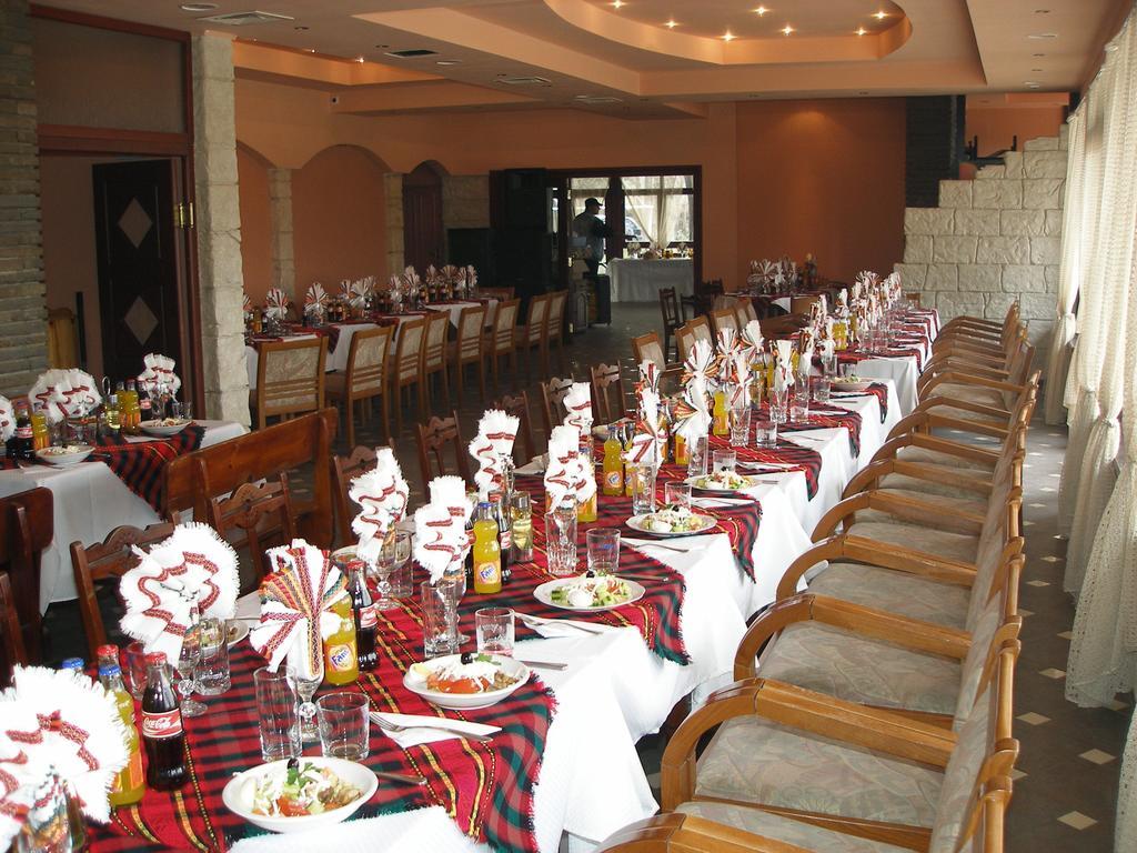 Hotel Grivitsa Pleven Ngoại thất bức ảnh